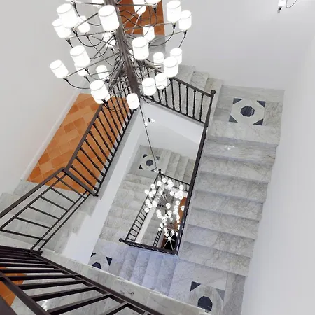 D'amalfi Hospitality Hotel *